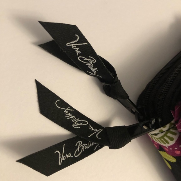 Vera Bradley Floral Crossbody Wallet - Wristlet (nwot-New) - Picture 5 of 9